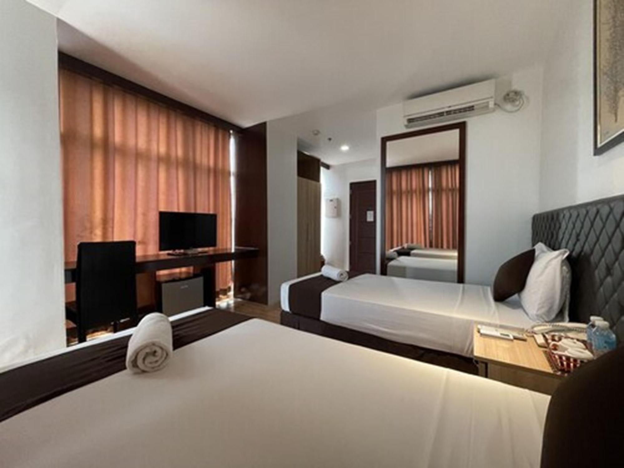 Cebu Capitol Central Hotel & Suites Powered By Cocotel Quarto foto