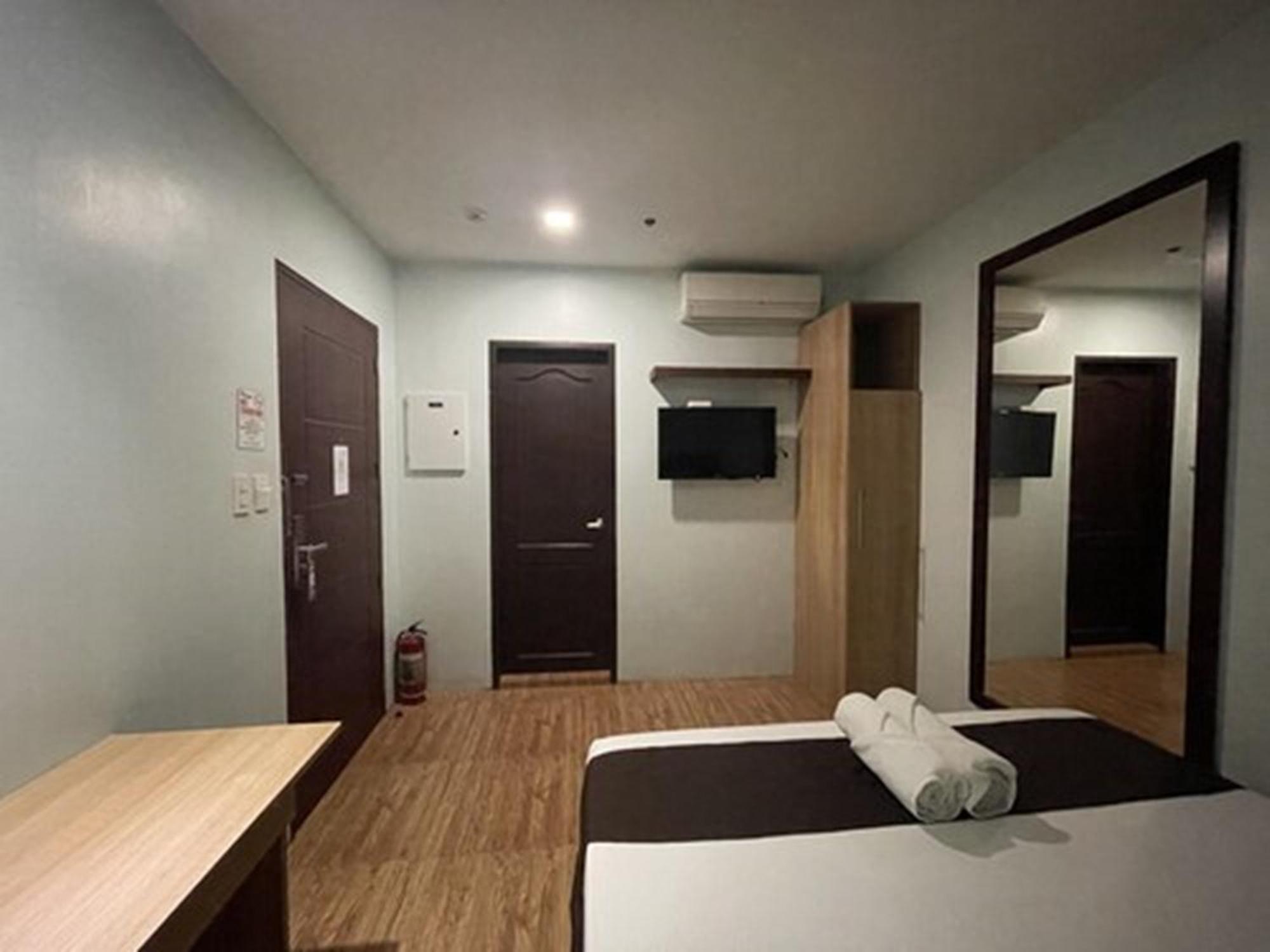 Cebu Capitol Central Hotel & Suites Powered By Cocotel Quarto foto